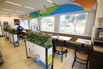 台中花博7-11　吉祥物家族讓顧客驚豔