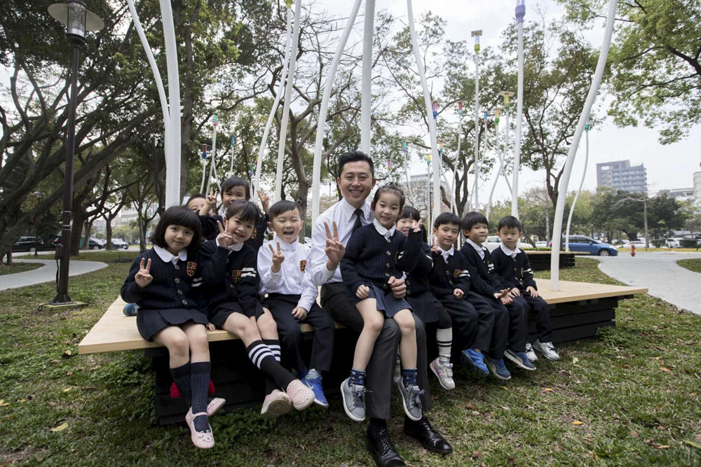 竹市綠園道地景藝術　「來樹梢吹風」啟用