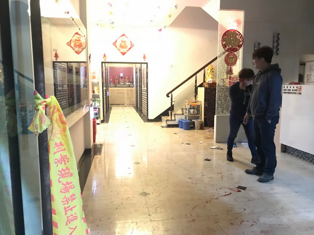 KTV一言不合打群架　金寧警快打部隊壓制