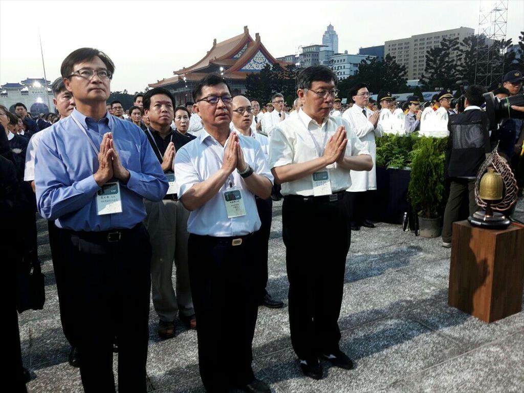 臺北市長柯文哲參加浴佛大典