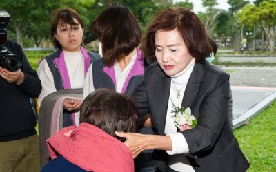 以擁抱為主題　宜蘭縣舉辦二二八追思紀念活動