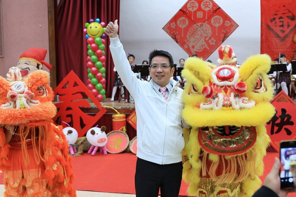 宜蘭市新春團拜 江聰淵市長頒榮譽市民 宜蘭市新春團拜 江聰淵市長頒榮譽市民