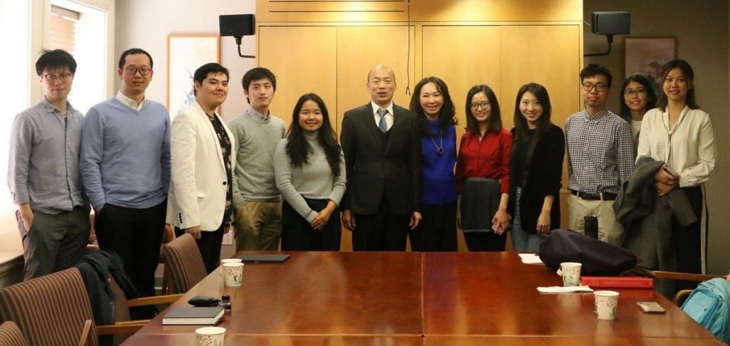 韓國瑜與史丹佛大學學生座談　將引進人才資金活絡高雄經濟