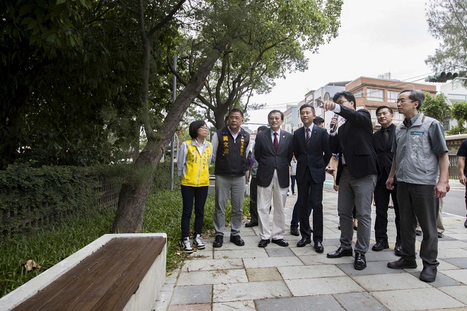 打通汀甫圳通學步道 串聯六校園、十八尖山打造親水步行綠廊 打通汀甫圳通學步道 串聯六校園、十八尖山打造親水步行綠廊