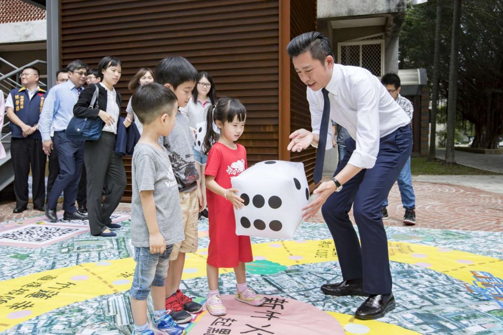 林智堅市長接見總統教育獎得主 二位小鬥士「逆境向上 勇者無懼」 林智堅市長接見總統教育獎得主 二位小鬥士「逆境向上 勇者無懼」