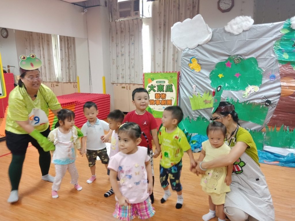 與「蛙」同行　慢飛天使舞台劇新體驗