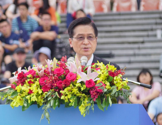 高中儀隊競賽親參加　嚴德發：深深以儀隊為榮！