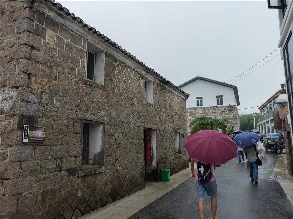 “聚焦浙江大灣區”兩岸新媒體關注兩岸同心村建設