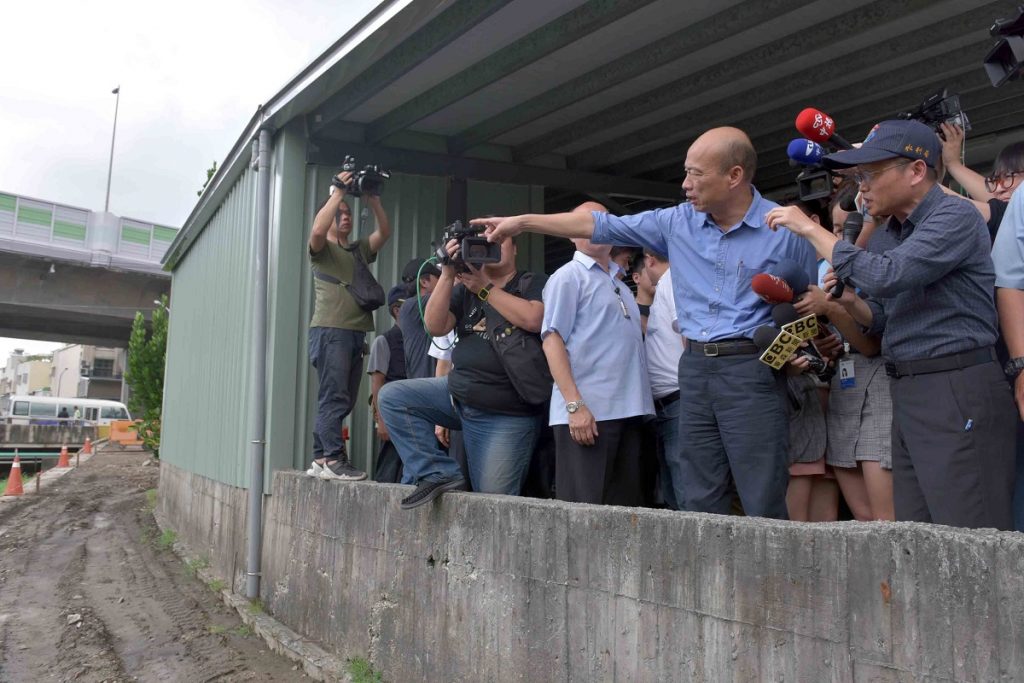 後勁溪加速清疏  韓國瑜緊盯六瓶頸段