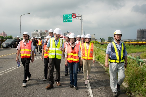 林姿妙縣長視察宜蘭橋改建工程 林姿妙縣長視察宜蘭橋改建工程