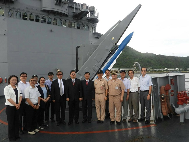 法務部行政執行署參訪海軍一六八艦隊　肯定捍衛海疆辛勞