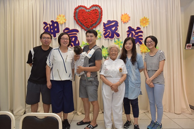 88歲嬤熟年生活大逆轉！兒孫嘆不如