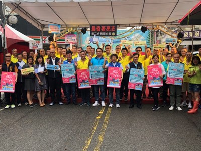 萬件服飾銅板價！中市天津曬衣節登場