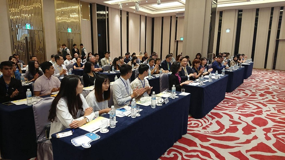 獲全球卓越建設獎！台中秋紅谷公園設施標租