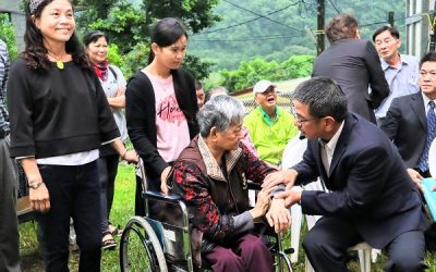 宜蘭義人吳振立紀念碑　遷回出生地家屬就近追思