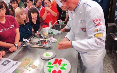 瑞士飯店管理大學校長Mr. Larmour、Chef Andreas　示範教學