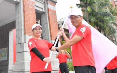 新竹市全國運代表隊出征　 副市長沈慧虹親自為選手及教練授旗