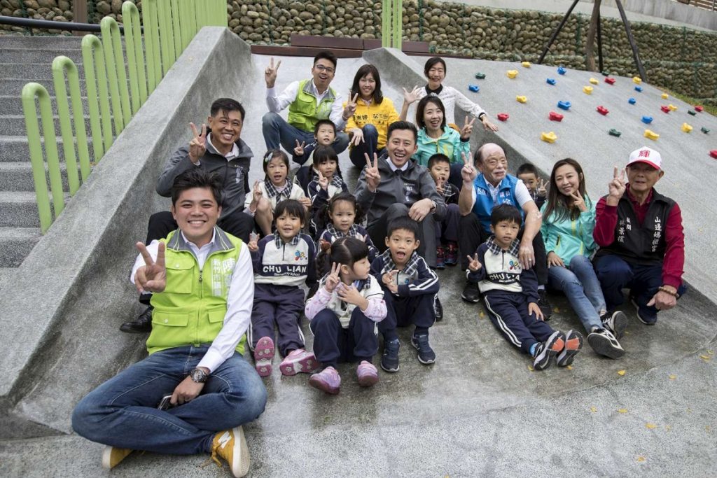 南大公園改善工程完工啟用　竹蓮市場菜籃族休憩新據點