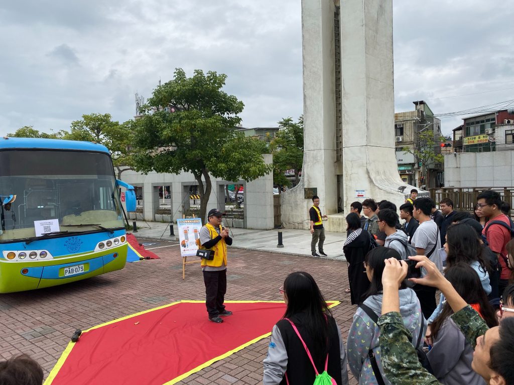 遠離大型車！蘆洲監理站深入校園宣導機車騎乘安全！