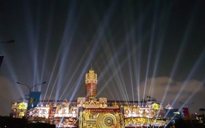 雙十國慶府建築百年　總統府光雕秀