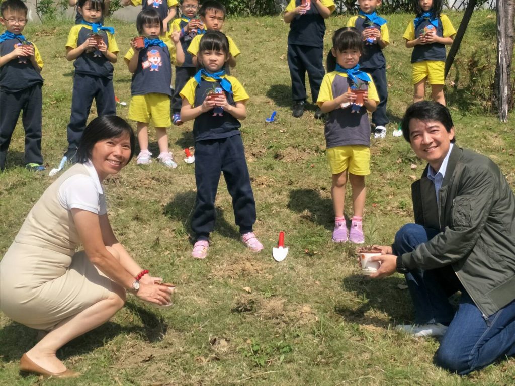 與種子有約你我都是綠手指 海科館與八里掩埋場締結海陸復育合作 與種子有約你我都是綠手指 海科館與八里掩埋場締結海陸復育合作
