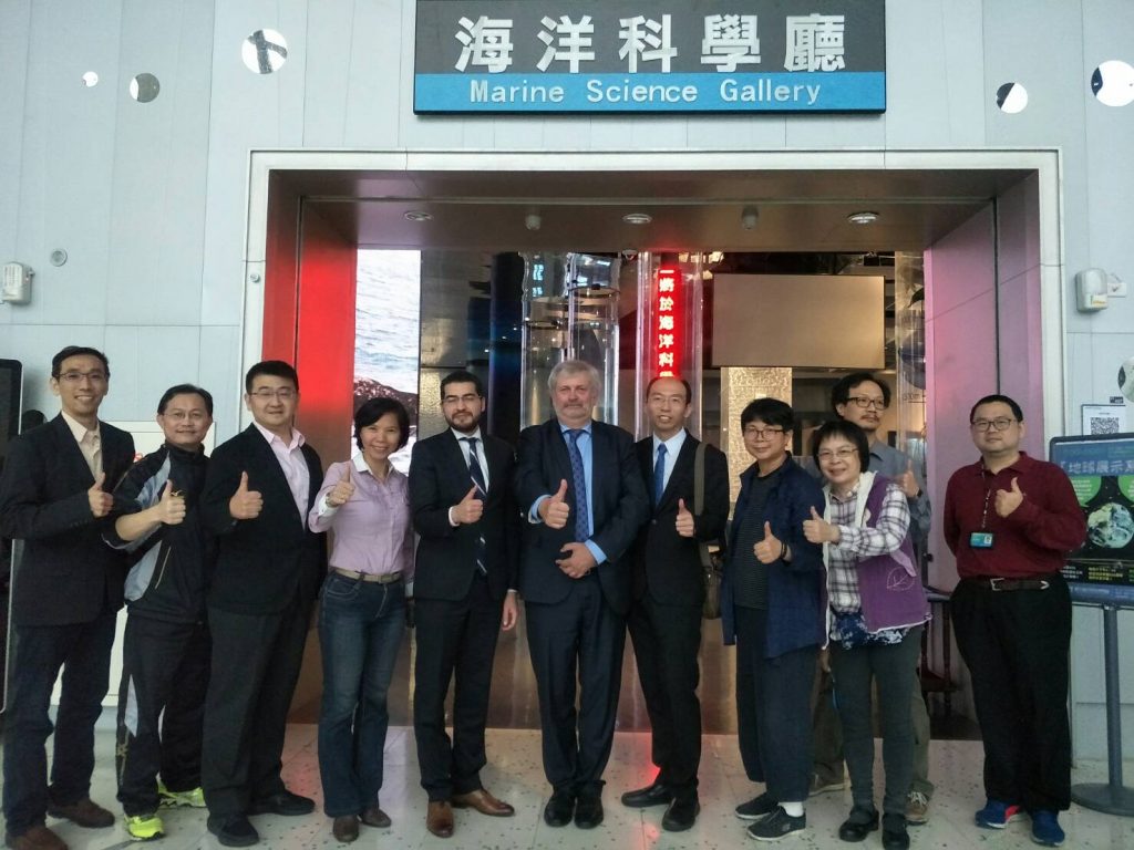 海洋科學及新住民教育交流　比利時法語區教育部處長訪海科館