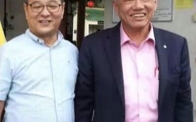 拿督馬興松一行赴柔佛新山振南閣進行文化交流