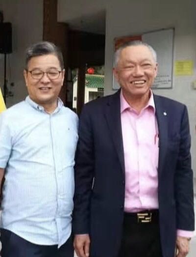 拿督馬興松一行赴柔佛新山振南閣進行文化交流