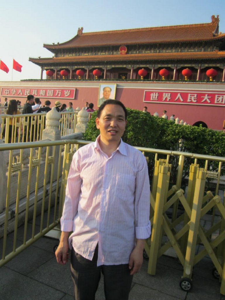 難忘小時候的爬樹情／張智鋒