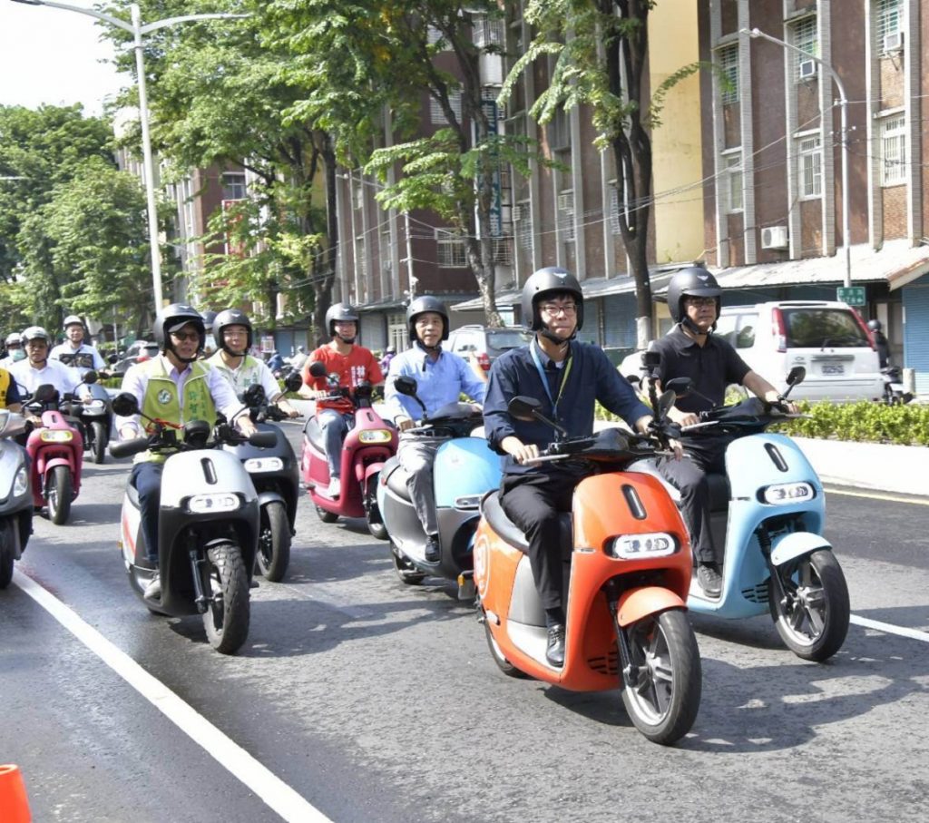 市長陳其邁視察澄清路