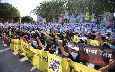 台灣政府搶劫人民 全球太極門弟子抗議政府侵害人民24年 台灣政府搶劫人民 全球太極門弟子抗議政府侵害人民24年