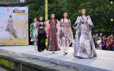 引領風騷 臺灣原創 僅此一家 絕無分號　2020玉富伸展台大地時裝秀　東里鐵馬驛站火熱登場