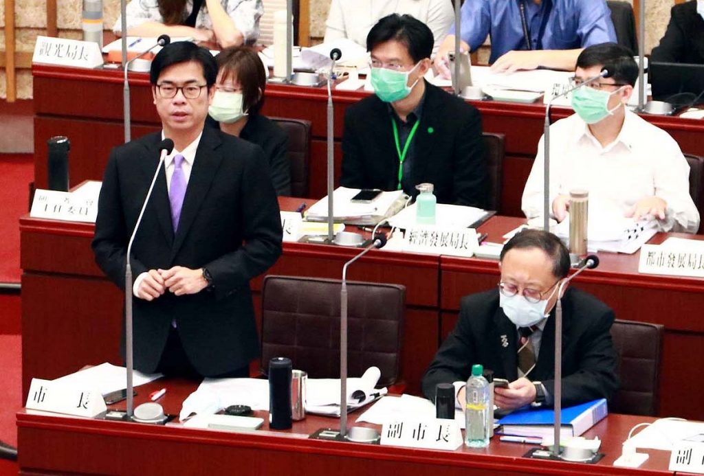 陳其邁提升學子英語能力　預算及課程時數只增不減