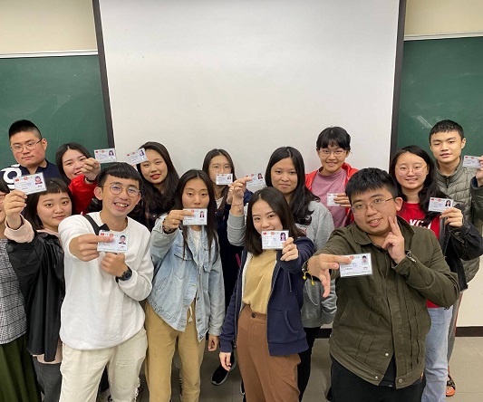 原地考照自信應試　聖約翰科大學生照服員合格率近九成