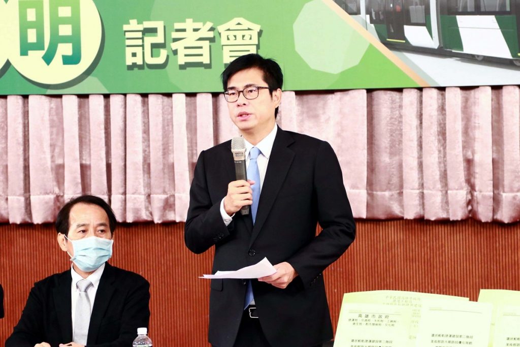 陳其邁宣布輕軌復工 2023年底全線通車