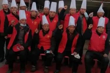 幸福餃子宴  情暖冬至日
