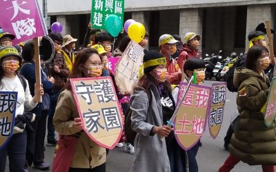 抗議違法強行拍賣！高屏鄉親拿盾牌上凱道護家園