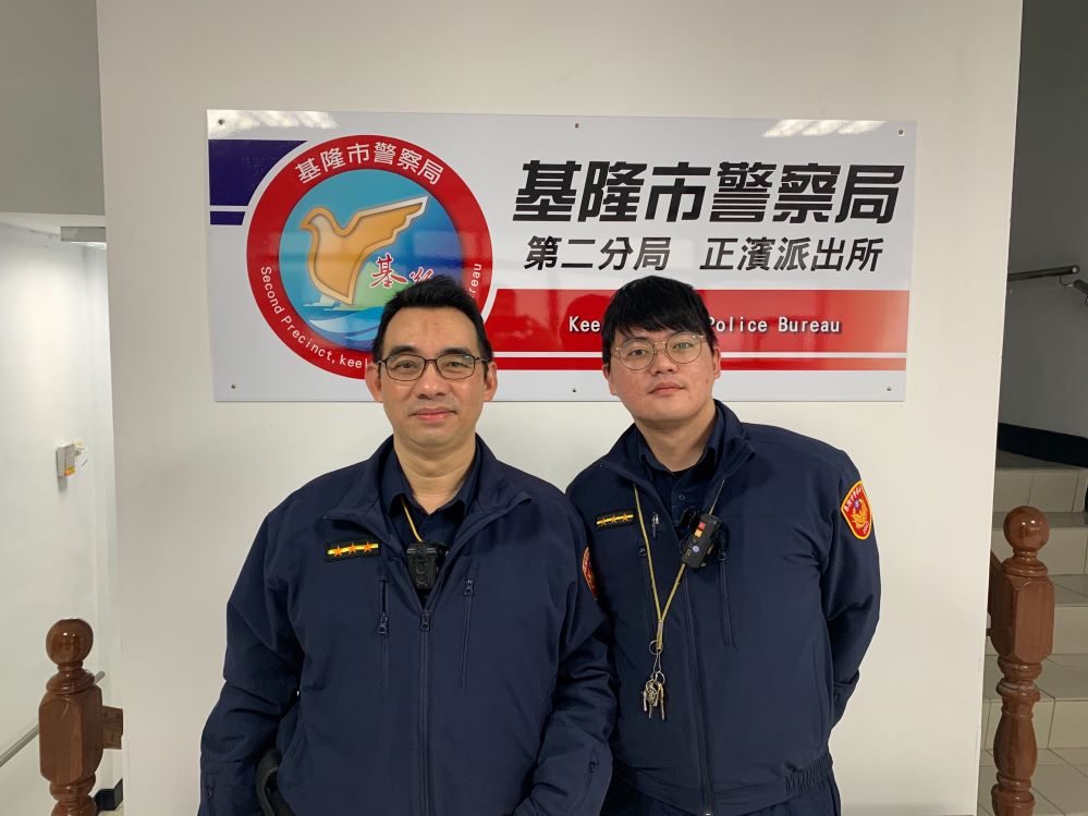 年節將至　警察結合里長寒冬送暖　助社區弱勢過好年