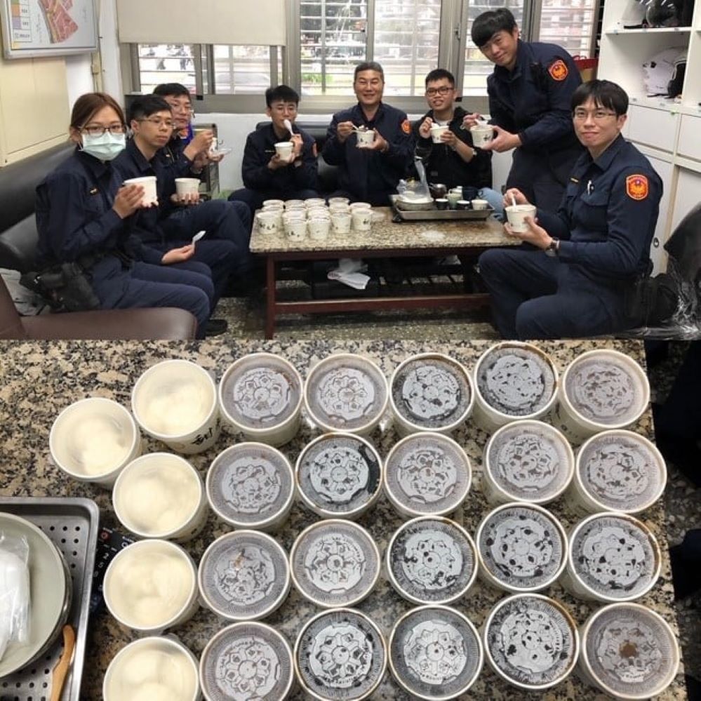 港墘派出所同仁