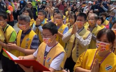 稅改聯盟跪求媽祖　祝禱救冤案護人權