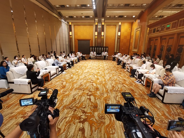 兩岸媒體共同見證「成渝地區雙城經濟圈」區域優勢新風貌 兩岸媒體共同見證「成渝地區雙城經濟圈」區域優勢新風貌