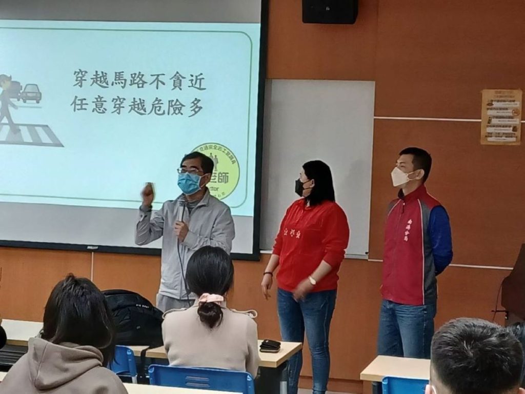 【TO GO,OR NOT TO GO? 從此不再是問題】 【TO GO,OR NOT TO GO? 從此不再是問題】