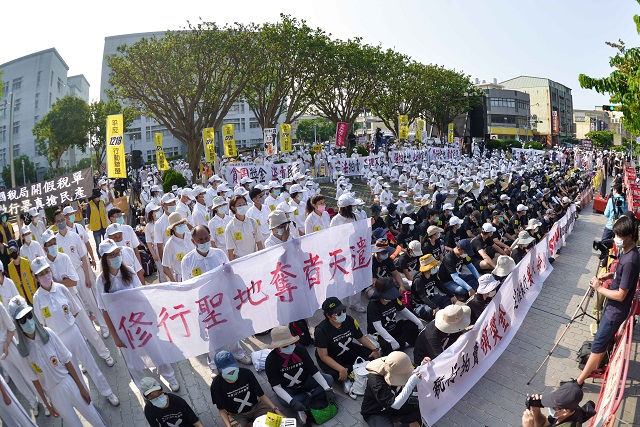 是誰知法犯法 攪亂敬天法祖的傳統? 是誰知法犯法 攪亂敬天法祖的傳統?