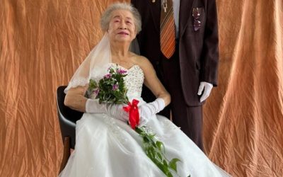 守護終身承諾白金婚紗秀　70年愛情盛宴感動噴淚