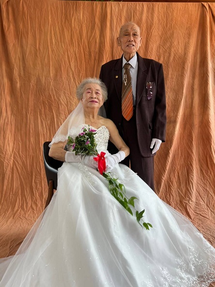 守護終身承諾白金婚紗秀 70年愛情盛宴感動噴淚 守護終身承諾白金婚紗秀 70年愛情盛宴感動噴淚