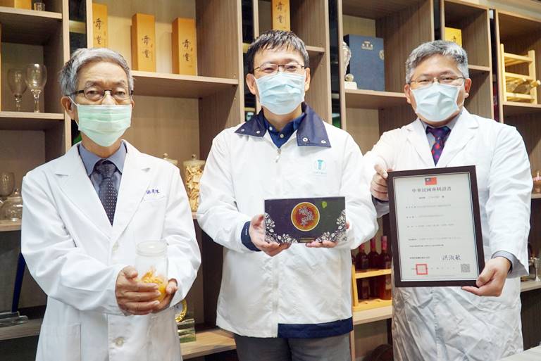 大榮生技與大葉大學產學合作　蛹蟲草研發獲專利