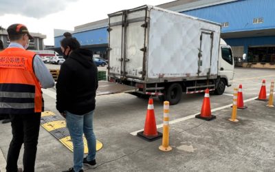 自用車違規載貨　違者開罰10萬元以上罰鍰￼
