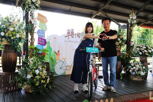 風動嘉義 童顏女神李佳穎大力推薦來嘉騎車 風動嘉義 童顏女神李佳穎大力推薦來嘉騎車