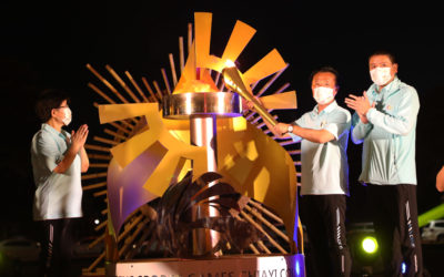 111年全運會聖火環台盛大回歸主場　翁縣長親手點燃聖火台
