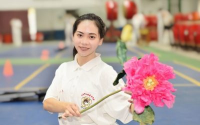 台北女子化身牡丹仙子賜福大地 台北女子化身牡丹仙子賜福大地